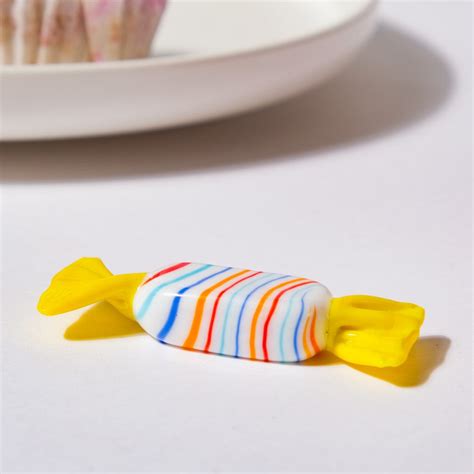 Beam Of Sunshine Yellow Candy Glass Decor Online - Premium Spoon Rest ...