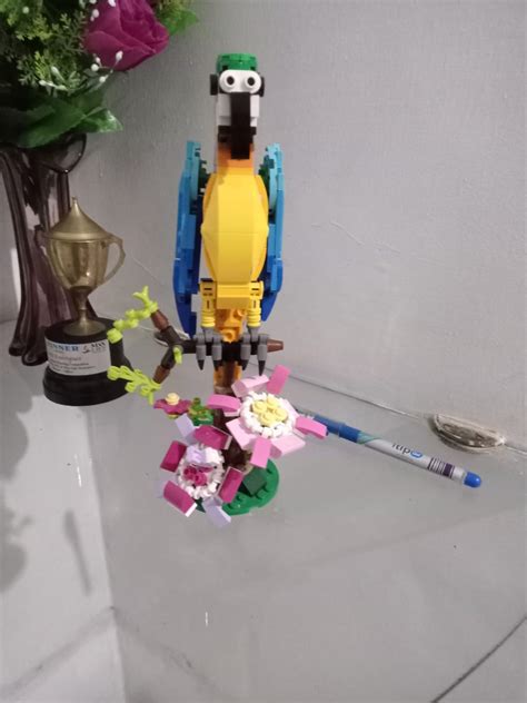 LEGO Creator Exotic Parrot 31136 Building Toy Set; Parrot, Fish and ...