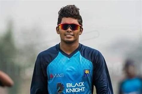 डैब्यू मैच में हैट्रिक लेने वाले टॉप 5 गेंदबाज, 2 तो है एक ही देश के ...