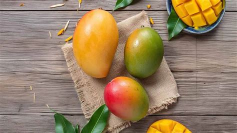 Mango Names History: चौसा से लेकर अल्फांसो तक...जानें भारत में मिलने ...