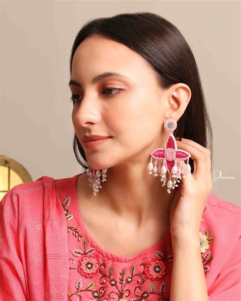 Phool ki Rani Earrings – Dhaarni