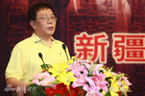 人民日报：微博给力社会治理 深入影响社会生活_新闻中心_新浪网