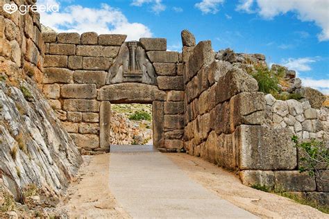 Lion Gate in Mycenae, Greece | Greeka
