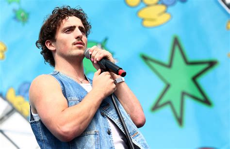 Get To Know Benson Boone, The "Beautiful Things" Singer & Rising Pop ...