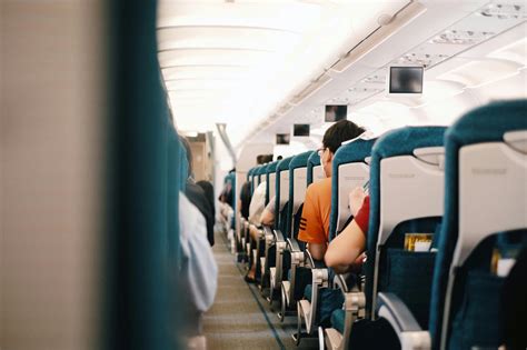Can you bring food through TSA airport security? - The Manual