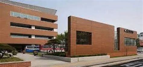 HPL Cladding - Wooden HPL Cladding Wholesale Trader from Gurgaon