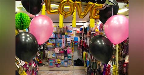 Score Your Funky Party Supplies From Wanna Party | LBB, Mumbai