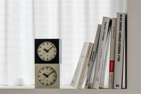 BLOCK DESK CLOCK BLACK | シャンブル【CHAMBRE】byインターゼロ