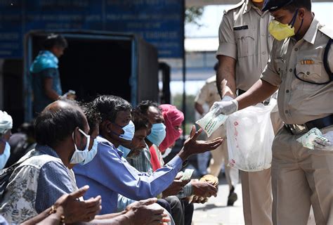 Punjab Cops Delivered Birthday Cake To 1-YO Amid Lockdown & Made It ...