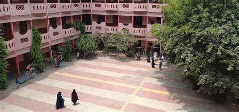 Aisha Siddiqua Girls Inter College, Kanpur