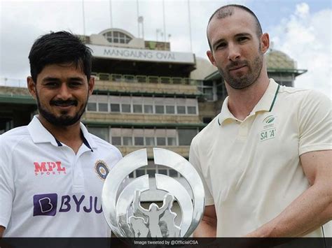 दक्षिण अफ्रीका में कोरोना के नए वेरिएंट के खतरे के बाद भी जारी रहेगा ...