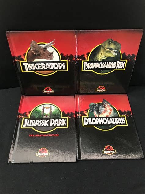 LOT OF JURASSIC PARK BOOKS (SET OF 4)