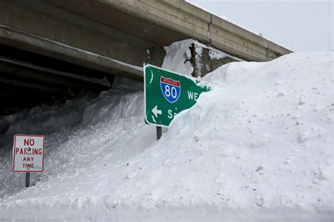 Winter Storm Warning As 20 Inches of Snow To Hit—'Whiteout Conditions ...
