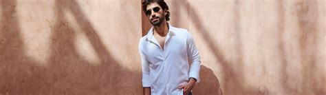 A Comprehensive Guide to Buying the Perfect White Shirt – Kingdom of White