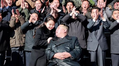 Kim Jong Un: Kim Jong Un's daughter makes second public appearance ...