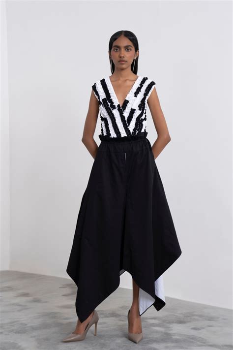 Corpora Studio Tagged "Corpora Studio" - Elahe