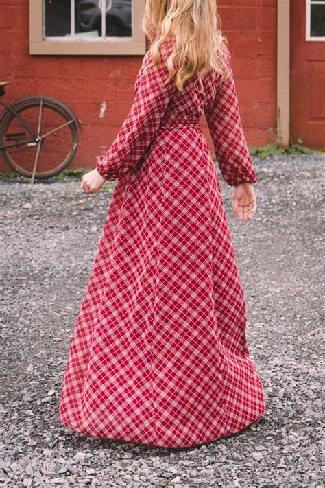 This Season's Stunning Holiday Plaid Dresses - Allyn Lewis