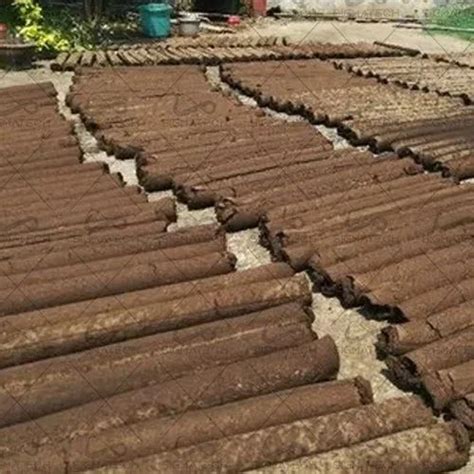 Cattle Feed Mill Machine - Cow Dunk Stick Making Machine Manufacturer ...