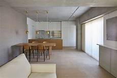 soffitto travi casa con travi a vista e soffitto in cemento arc soffitto travi casa con travi a vista e soffitto in cemento arc