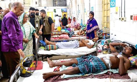 Bangladesh Prime Minister Sheikh Hasina meets injureds in Dhaka Medical ...