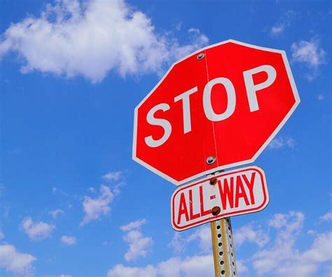 Autonomous car dreams fuel education programme - EE Times India