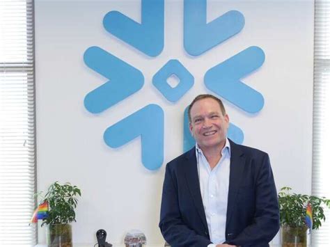 This former top Microsoft exec just raised $100 million from Mark ...