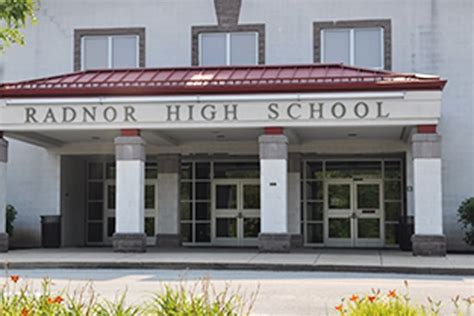 Two more districts hit the snooze button on school start times