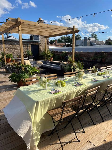 Skylight Artist Loft with Kitchen Studio, Chicago, IL | Production ...
