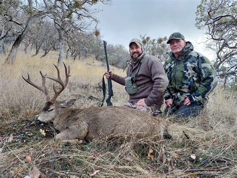 OREGON COLUMBIAN BLACKTAIL DEER HUNT