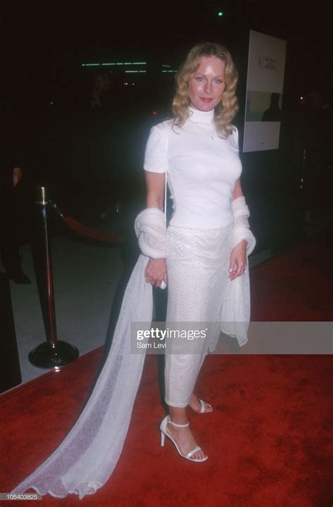 The best Beverly D'Angelo feet pictures 🤩