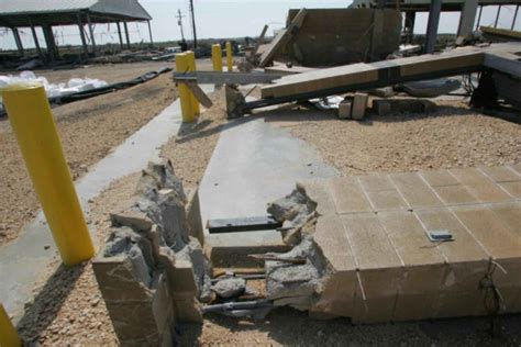 Building Disasters 的图像结果