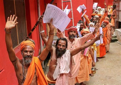 Amid Fear Of Attacks On Amarnath Yatra, Hizbul Mujahideen Wishes ...