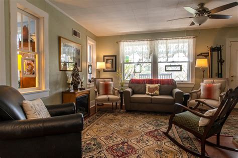 FOLKESTONE INN (Bryson City) - B&B Reviews, Photos, Rate Comparison ...