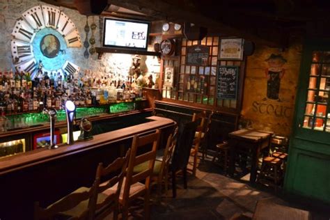 LE SAINT PATRICK IRISH PUB, Saint-Malo - Restaurant Reviews, Phone ...