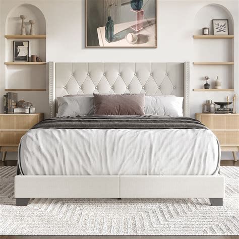 Bedroom Window Show 的图像结果