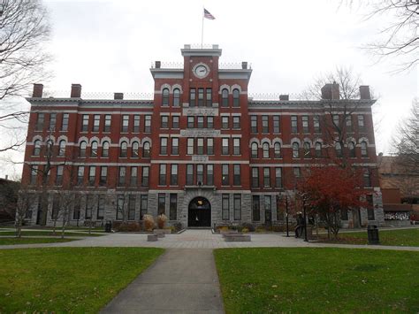 Clark University: Acceptance Rate, SAT/ACT Scores, GPA