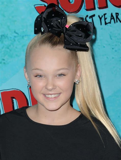 Download Jojo Siwa Pictures | Wallpapers.com
