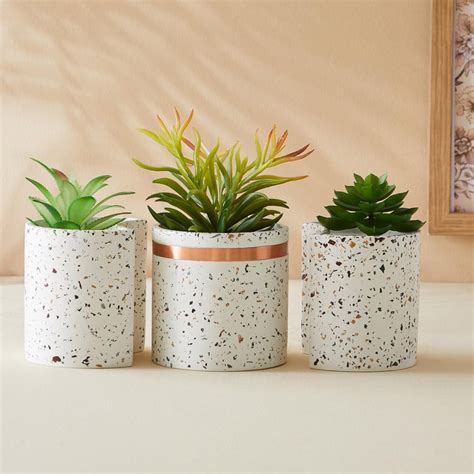 Buy Splendid Terra Roza Set of 3 Concrete Planters from Home Centre at ...