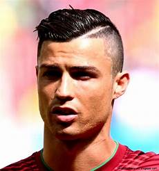 Cristiano Ronaldo Hairstyles by Cristiano Ronaldo Hairstyle Wallpapers Collection Cristiano Ronaldo Hairstyles