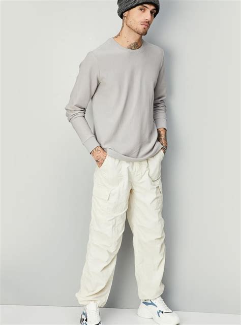 Buy Men Ribbed Slim Fit T-shirt Online at just Rs. 599.0 ...