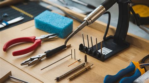 5 Affordable Soldering Iron Kits To Kickstart DIY Projects ...
