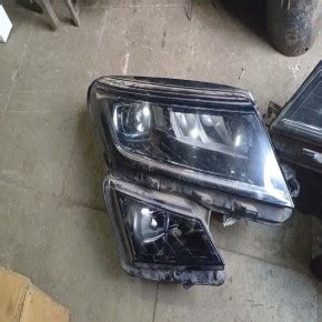 Car headlights for sale in India | buy genuine car parts online ...