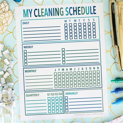 Free Printable House Cleaning Schedule & Cleaning Checklist