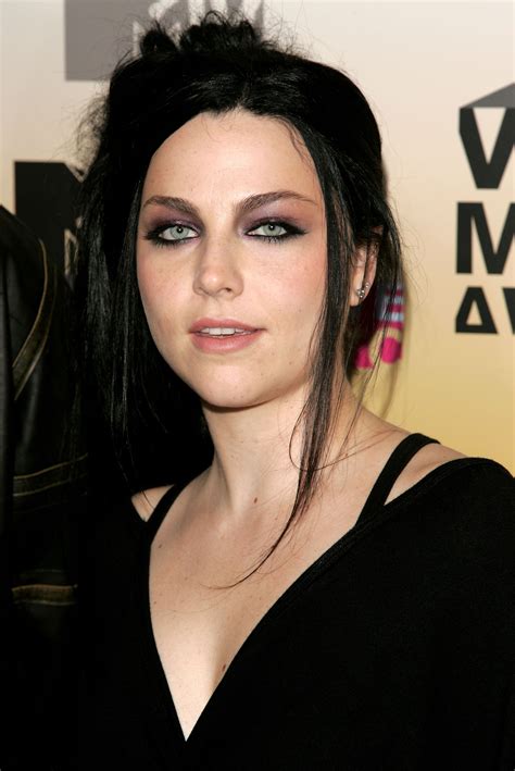 Amy Lee vs Avril Lavigne?