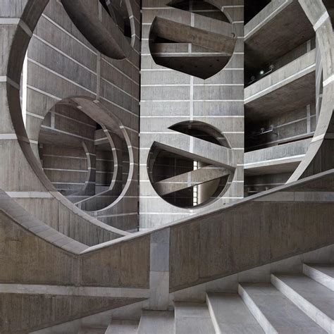 National Assembly Building of Bangladesh(1964-1982)Dhaka, Bangladesh. Louis Kahn Architect. : r ...