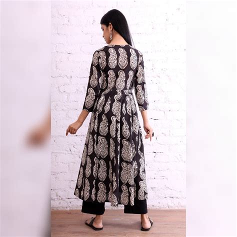 Nisha paisley set – Kameez.co