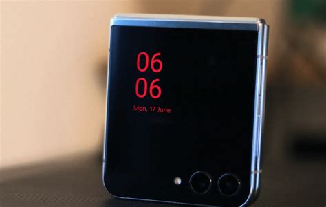 T-Mobile Samsung Flip Phone 的图像结果