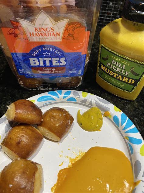 King’s Hawaiian Soft Pretzel Bites 🥨 : r/junkfoodfinds