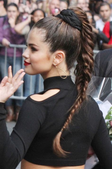 Selena Gomez Braid Tutorial 的图像结果