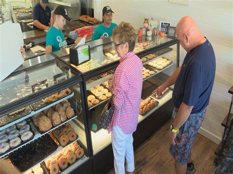 Peggy Ann Bakery now open in Johnson City | WJHL | Tri-Cities News ...
